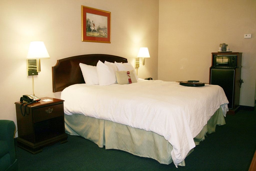 Hampton Inn & Suites Florence Center Phòng bức ảnh