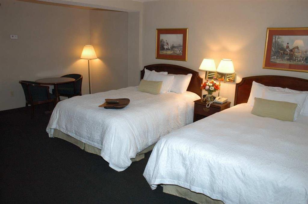 Hampton Inn & Suites Florence Center Phòng bức ảnh